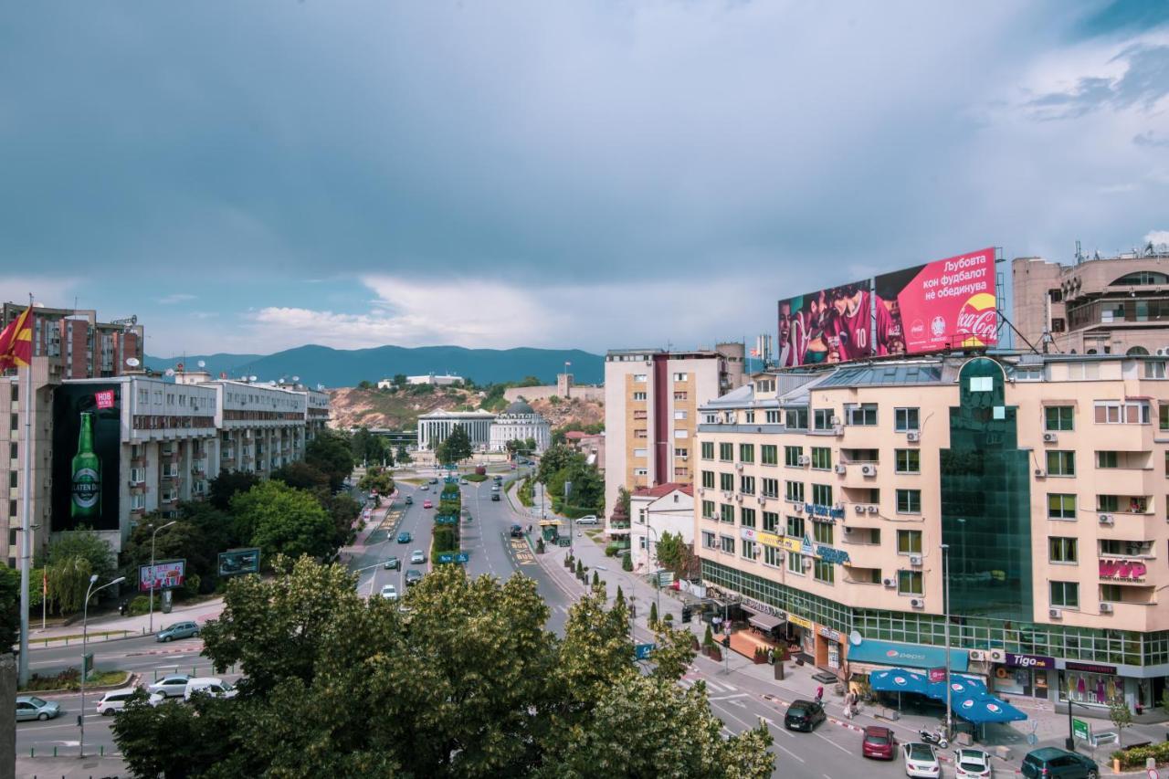 5 Star Central Studio Skopje Exterior photo