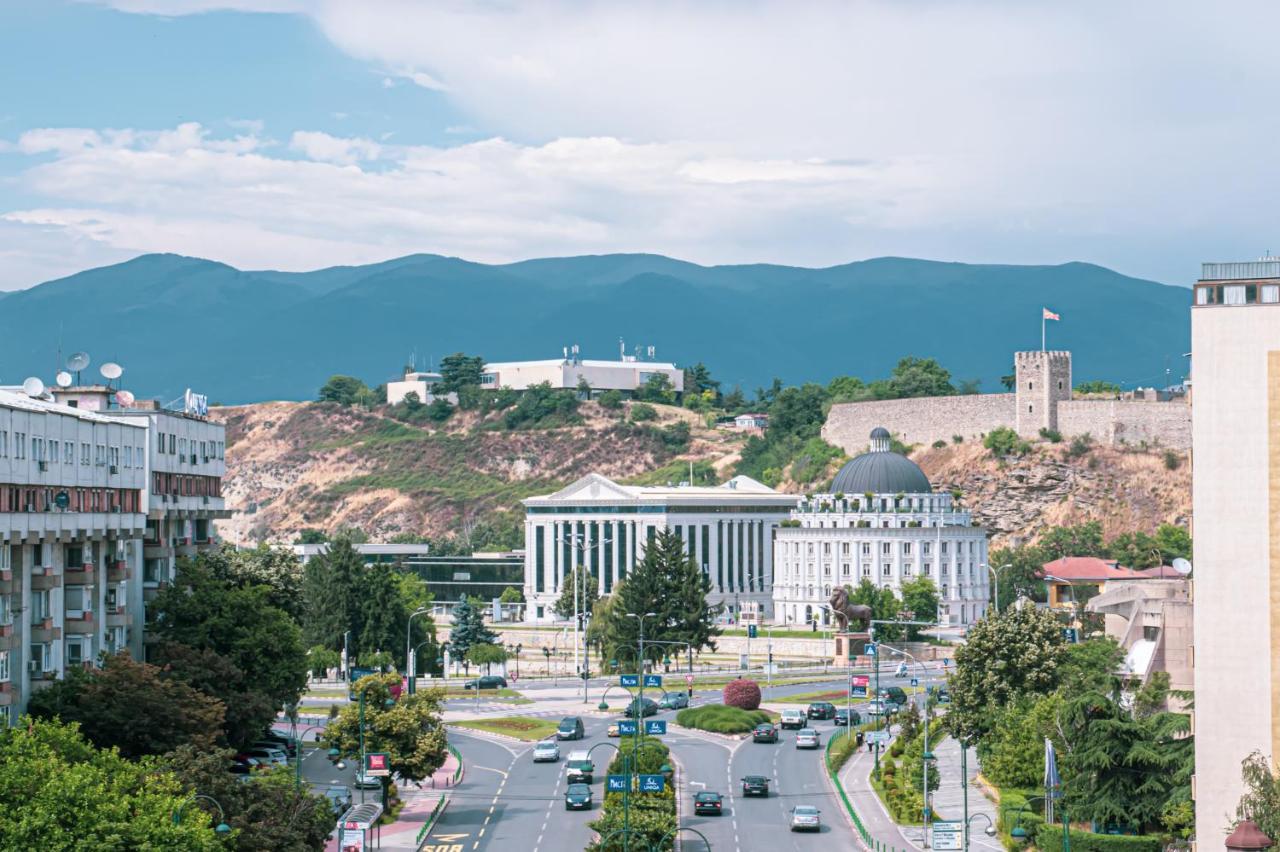 5 Star Central Studio Skopje Exterior photo