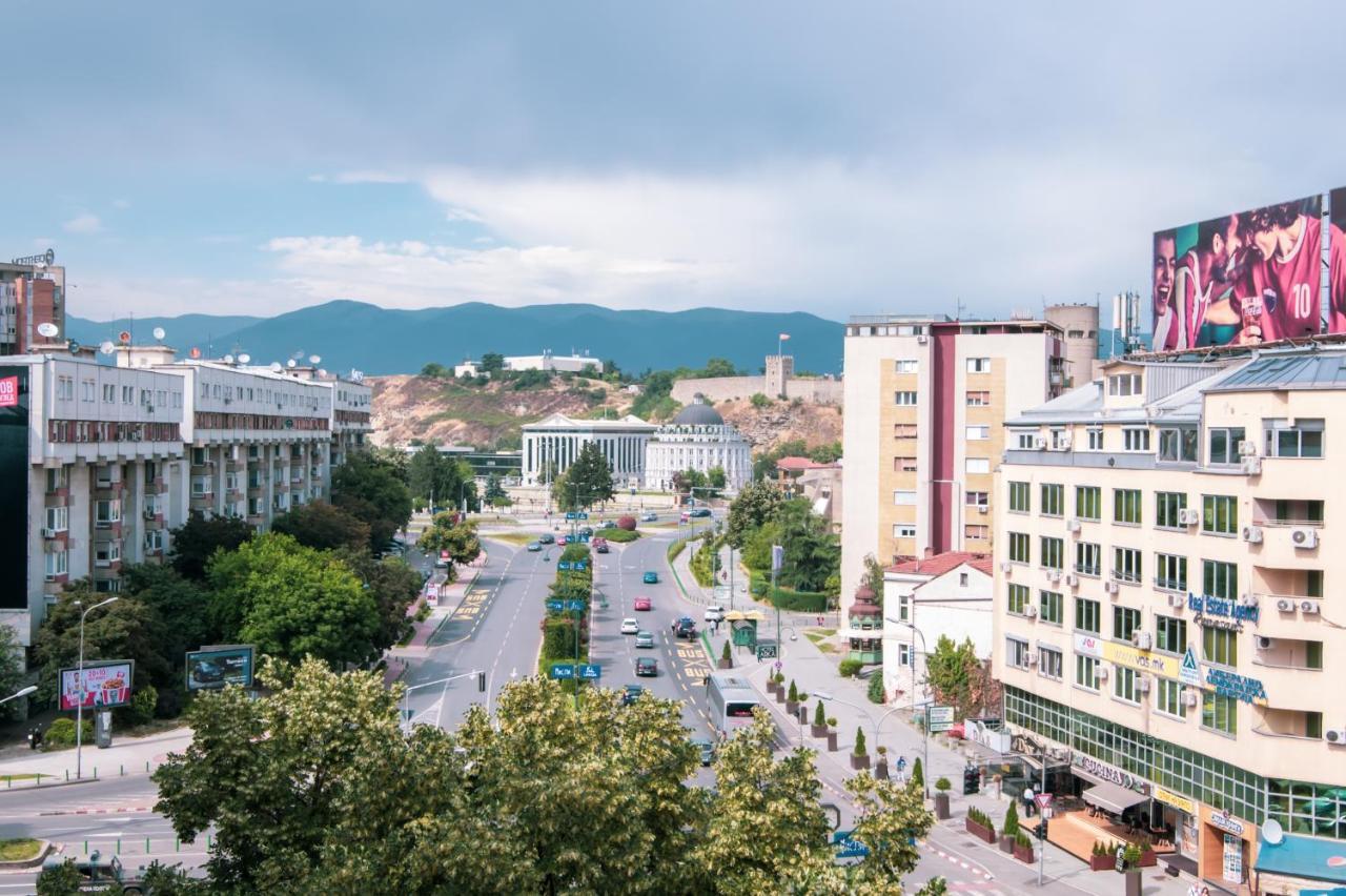 5 Star Central Studio Skopje Exterior photo